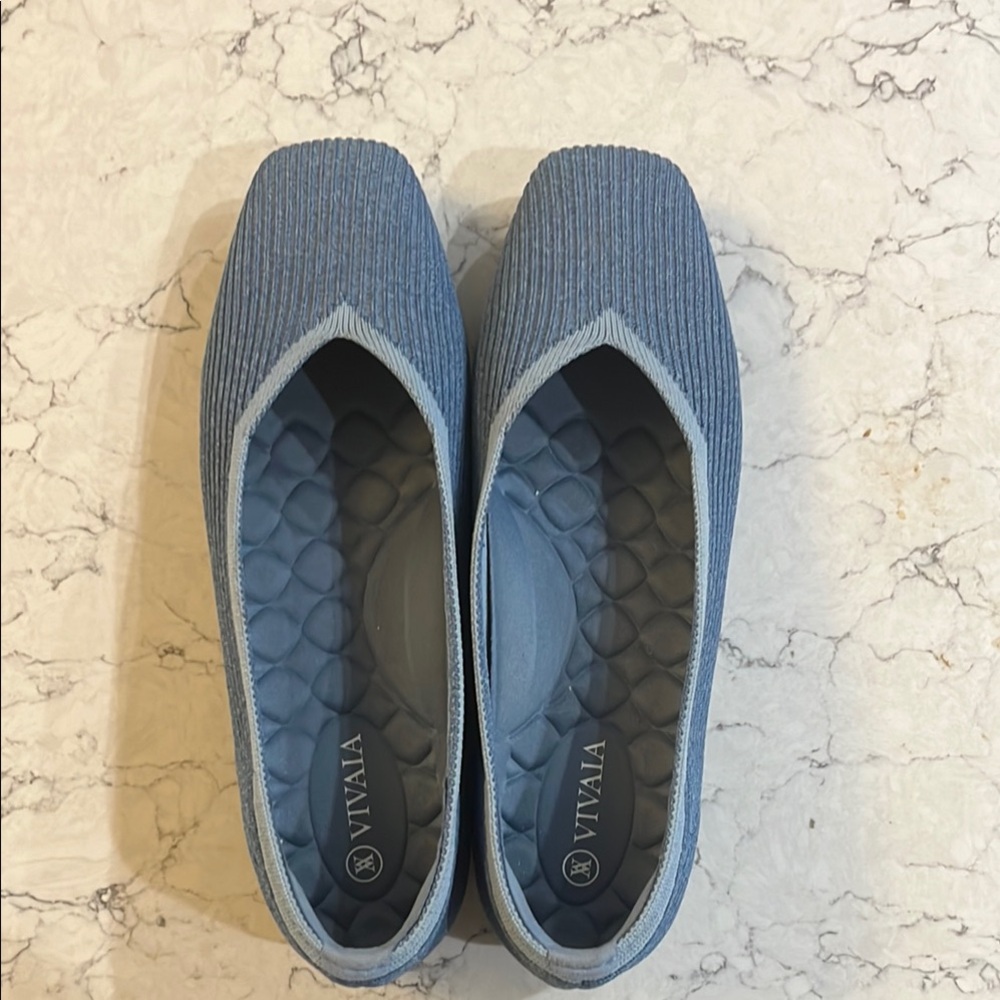 Vivaia Blue Casual Flats with Textured Fabric